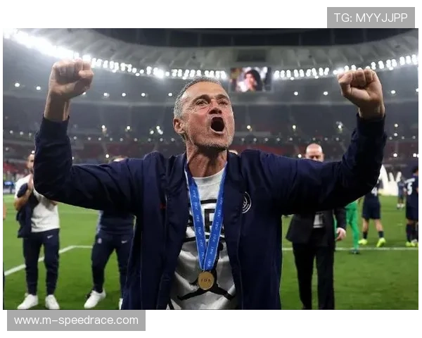 恩里克谈球队管理:根据球员身体反应进行个性化轮换